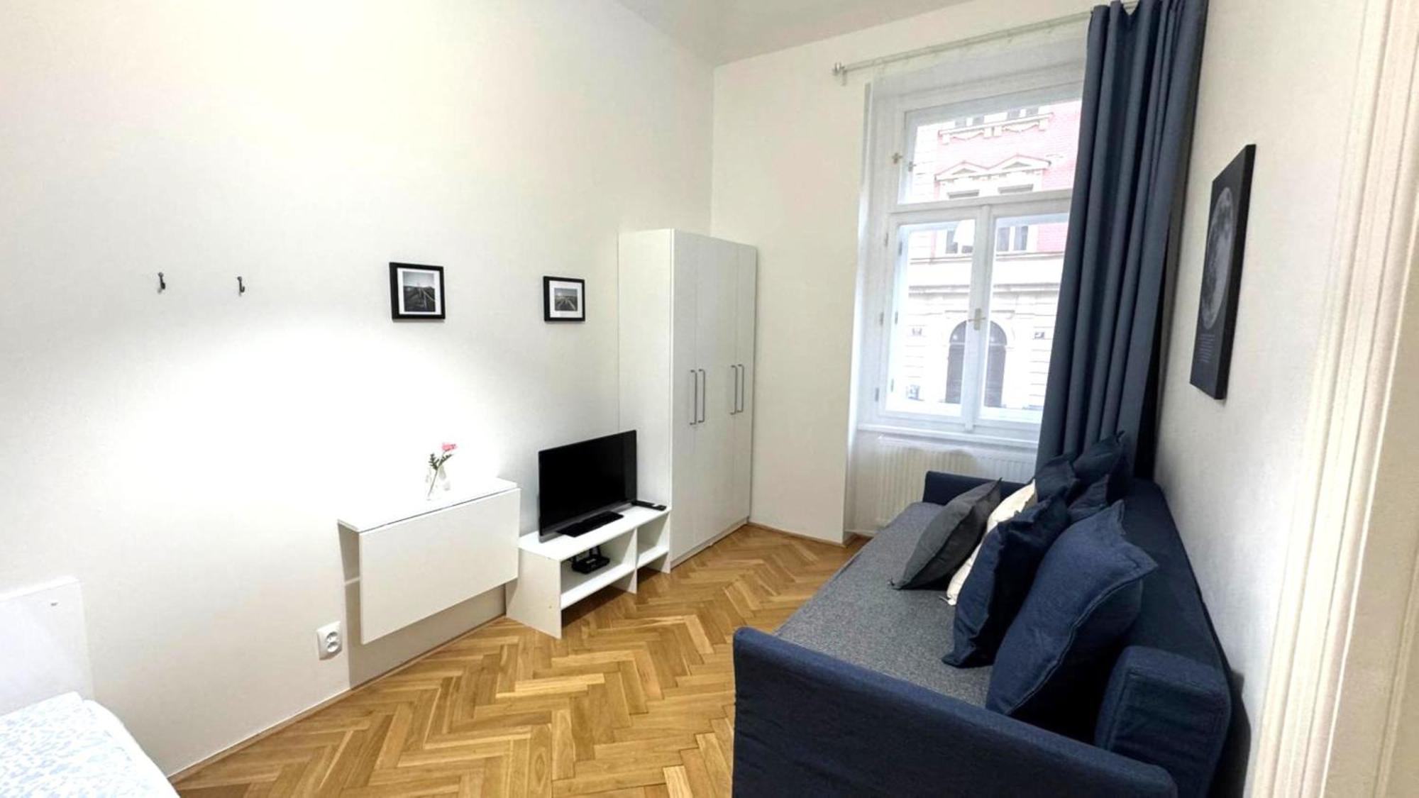 Side Street Apartments プラハ エクステリア 写真